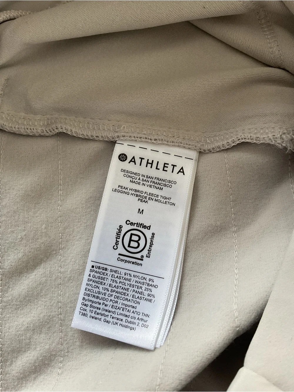 NWT Athleta Peak Hybrid Fleece Tight Leggings Size M Beige